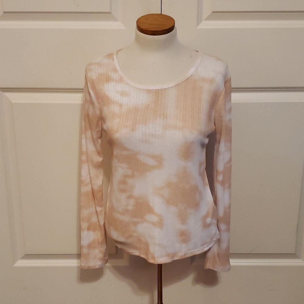 𝅺Poof New York Tan Tie Dye Long Sleeve Scoop Neck Top‎ Size Large NWOT